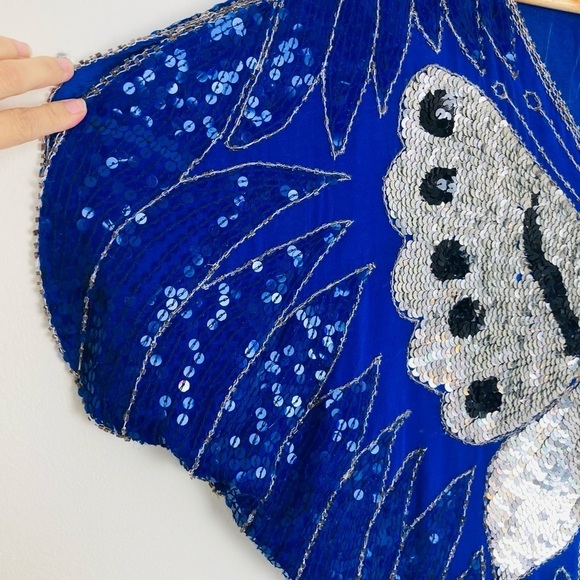 Vintage 80 silk sequined butterfly top. Silver and cobalt/royal blue sequins. - Picture 2 of 6